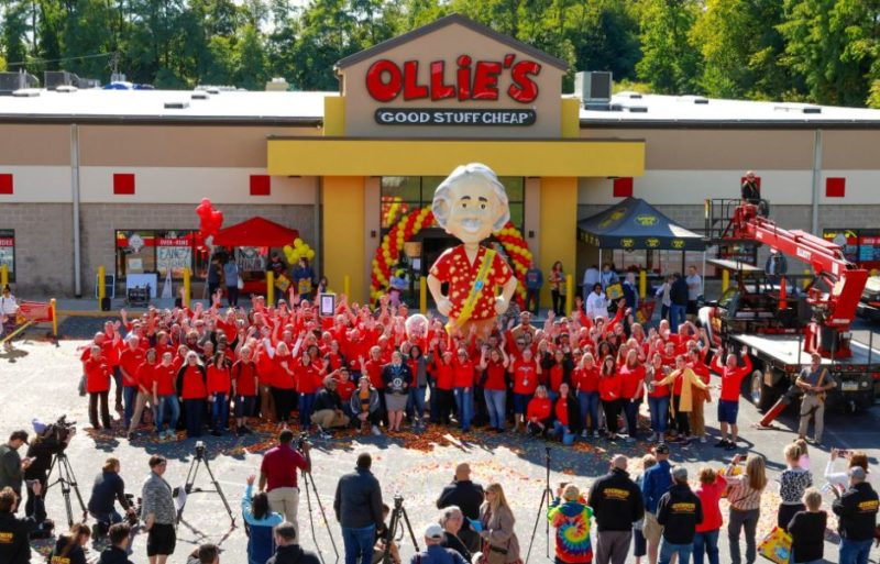 Ollie s celebrates new achievement Guinness World Record holder Ollie s celebrates new achievement Guinness World Record holder